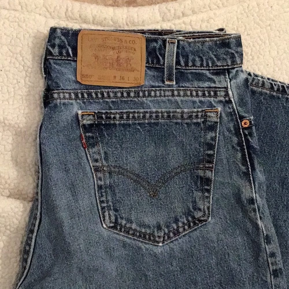 Levi’s Mens Relaxed Fit, Tapered Leg